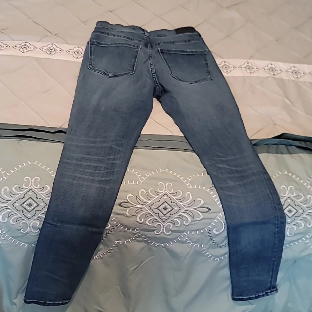 Express Jeans - Picture 2 of 5